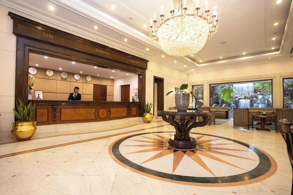 lobby