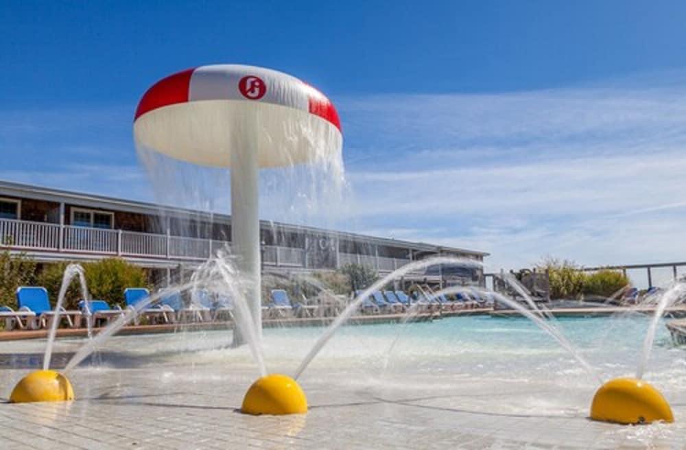 swimming pool spa