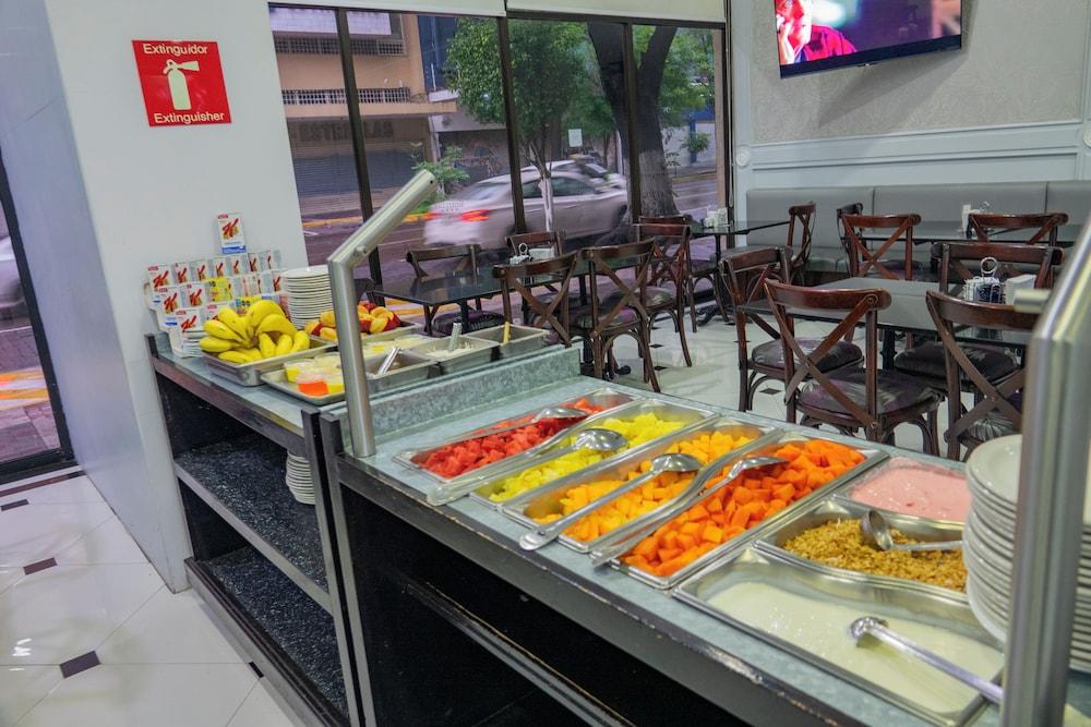 restaurant cafeteria