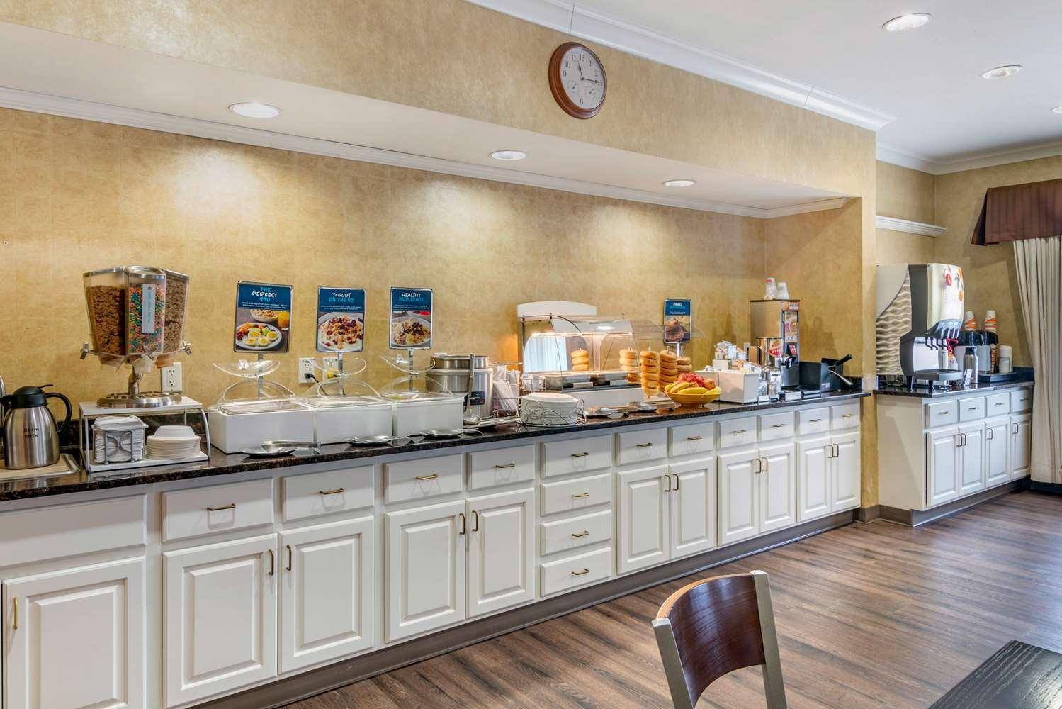 restaurant cafeteria