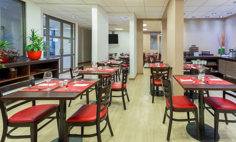 restaurant-cafeteria