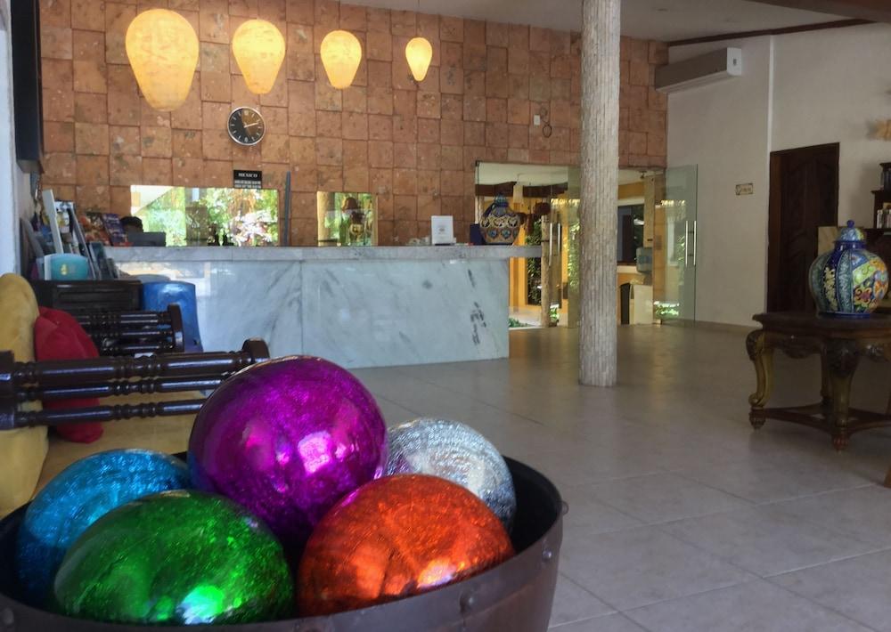 lobby