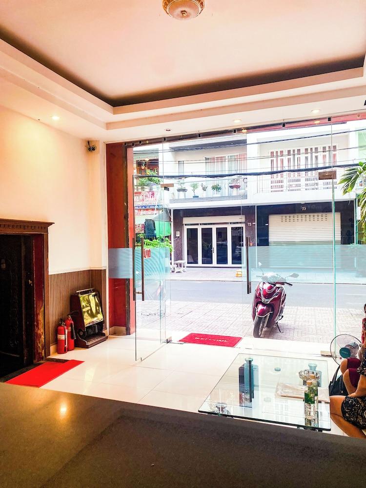 lobby