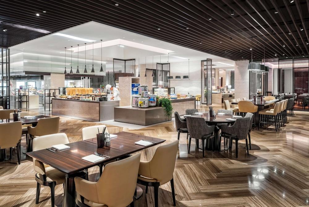 restaurant-cafeteria
