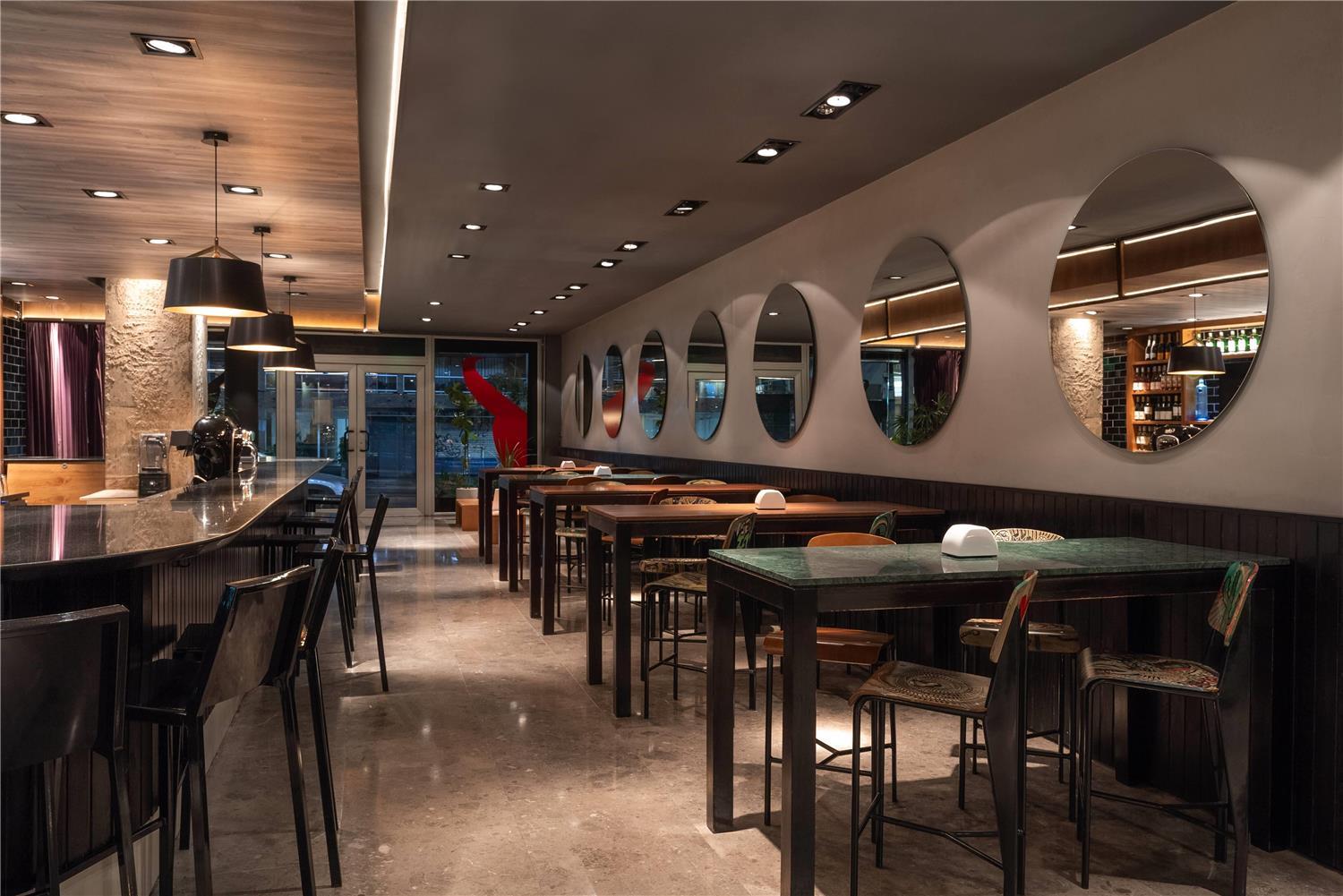 restaurant cafeteria