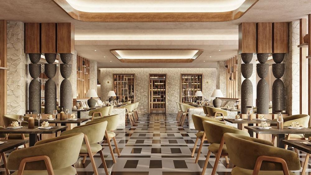 restaurant cafeteria