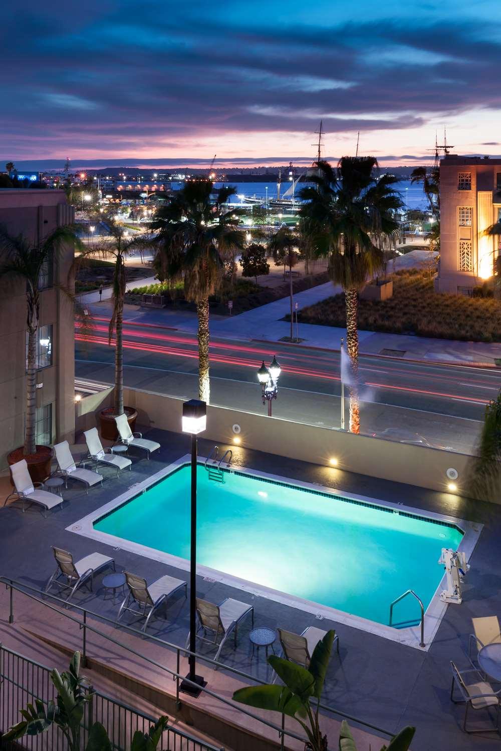 swimming pool spa