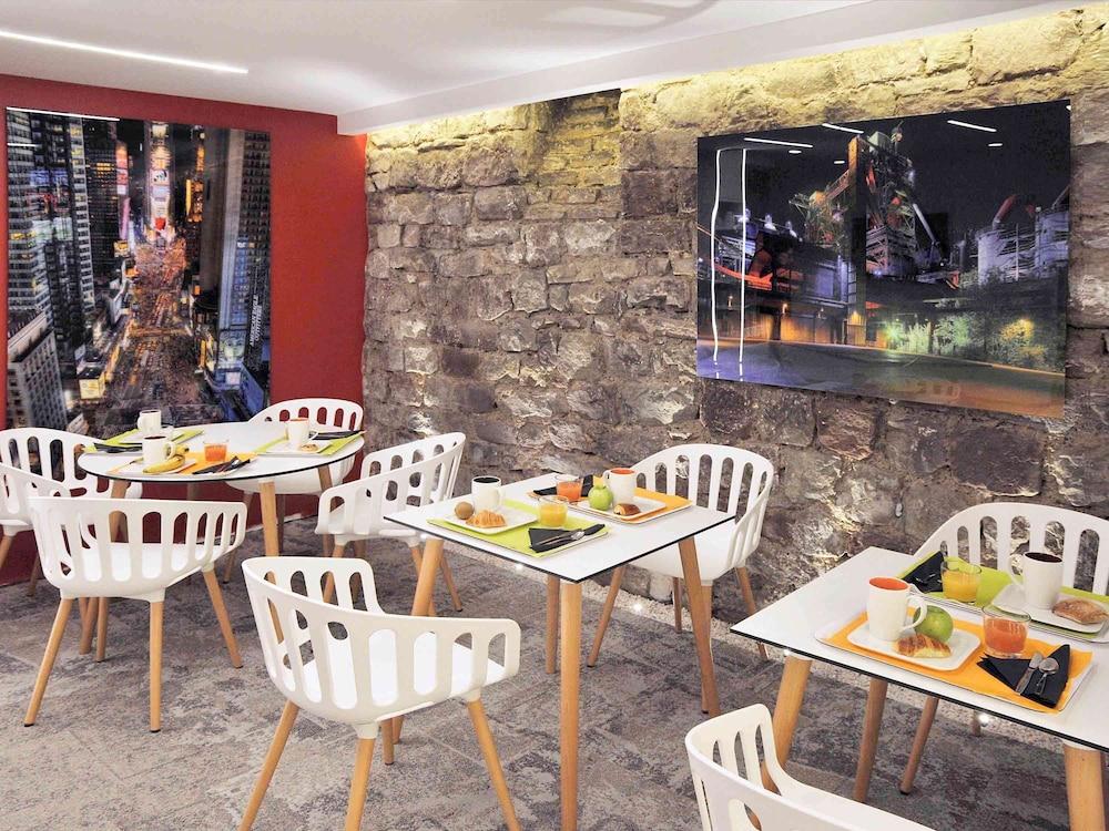 restaurant-cafeteria