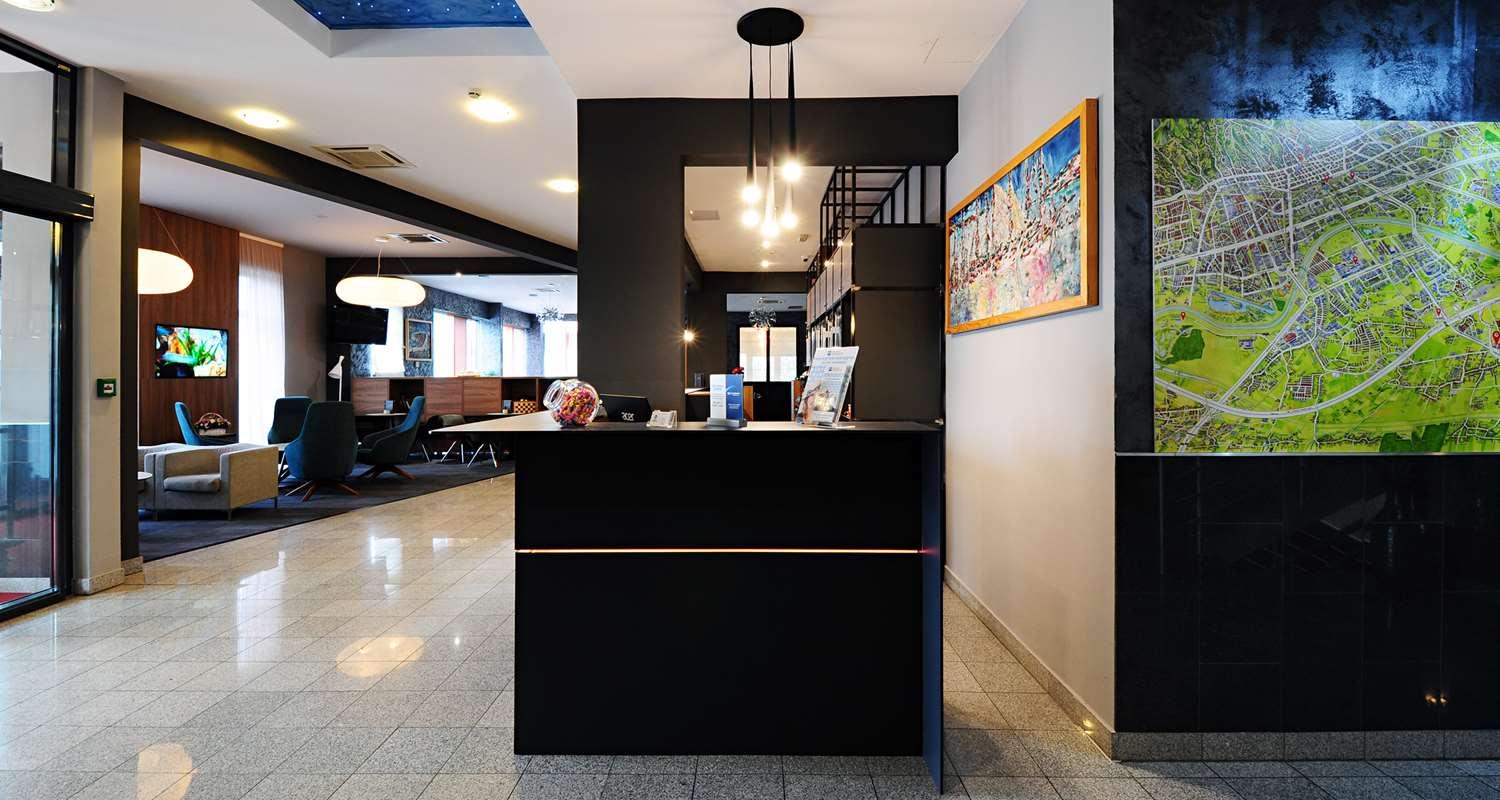 lobby