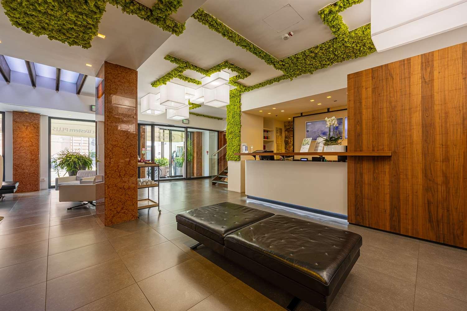 lobby