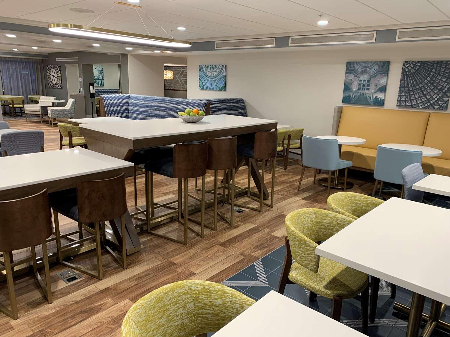 restaurant cafeteria