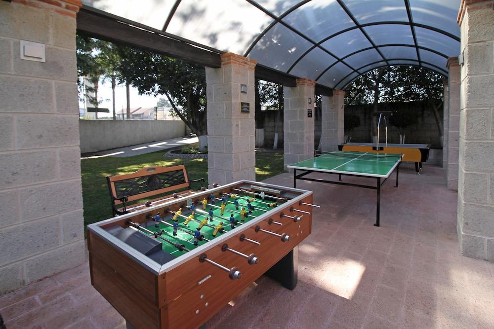 swimming pool spa
