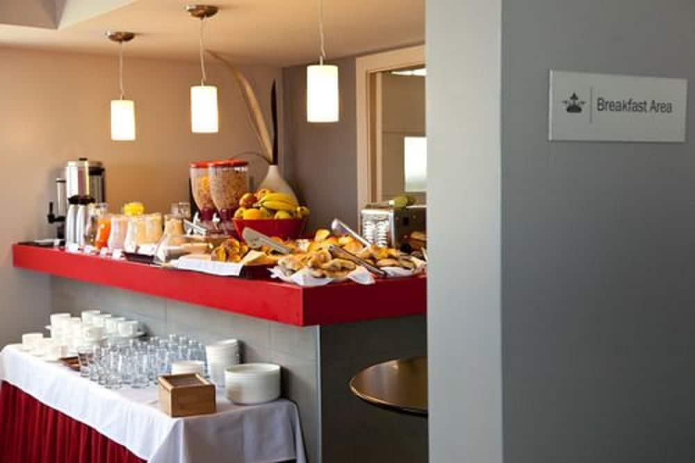 restaurant-cafeteria