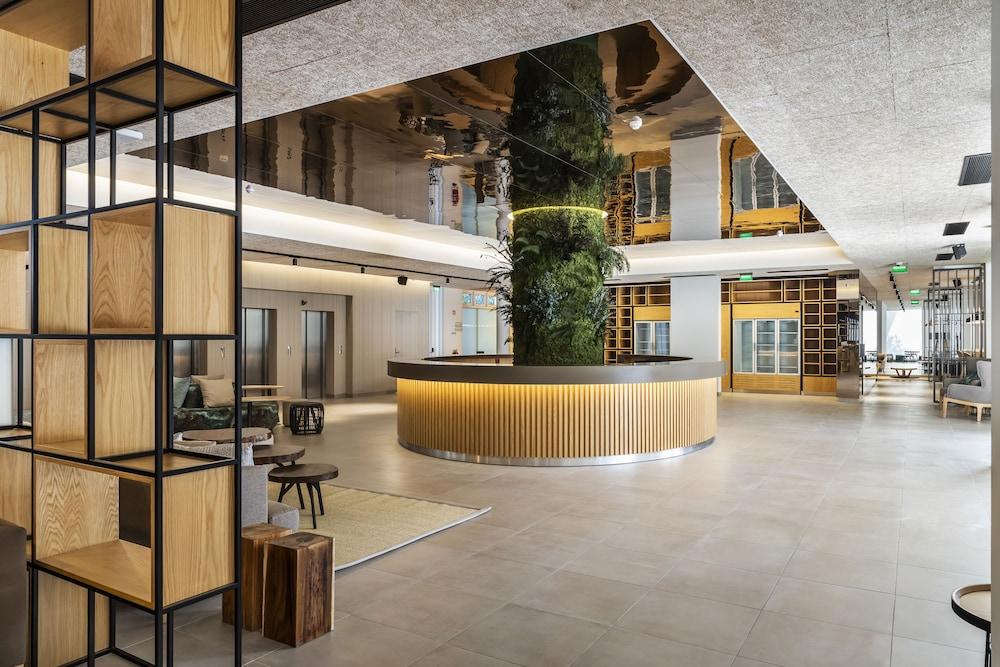 lobby