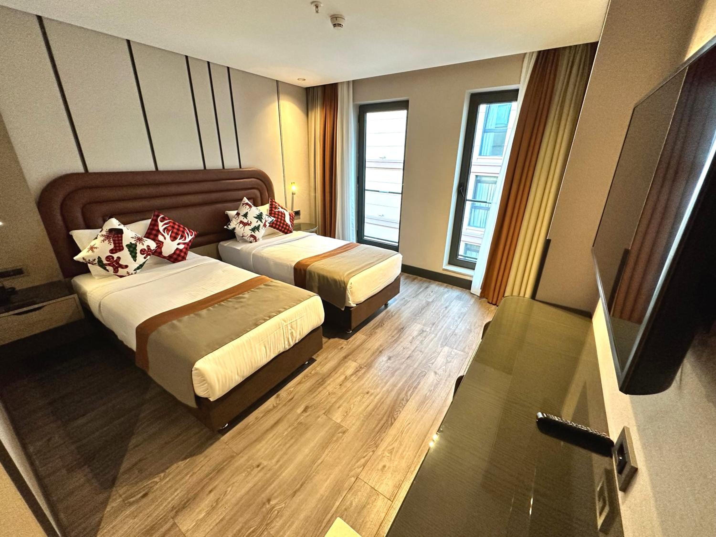 rooms
