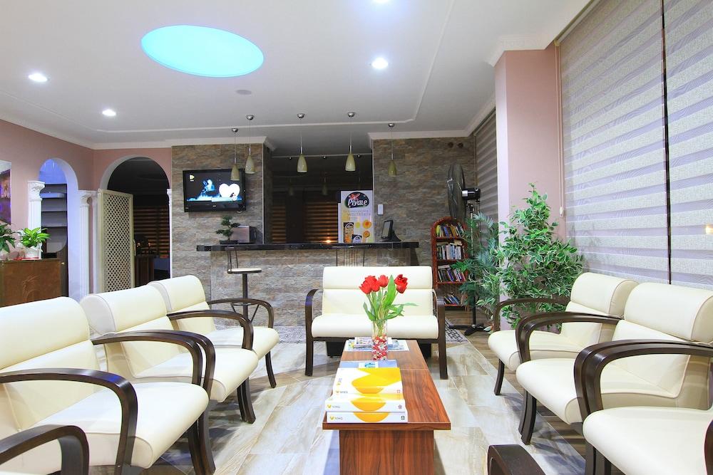 lobby