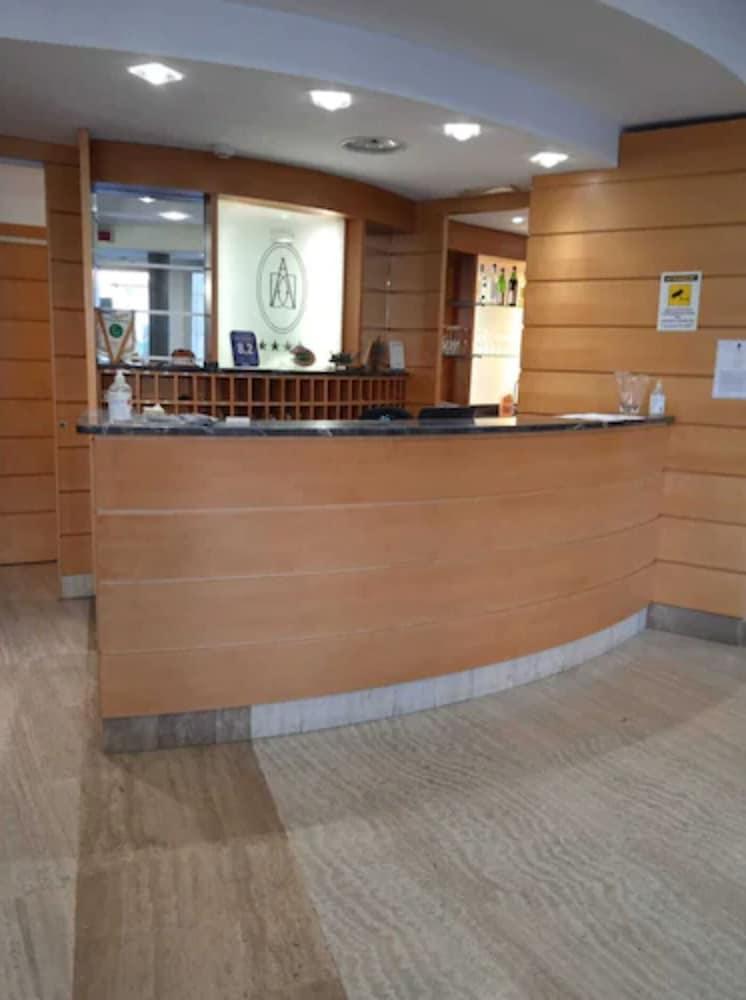 lobby