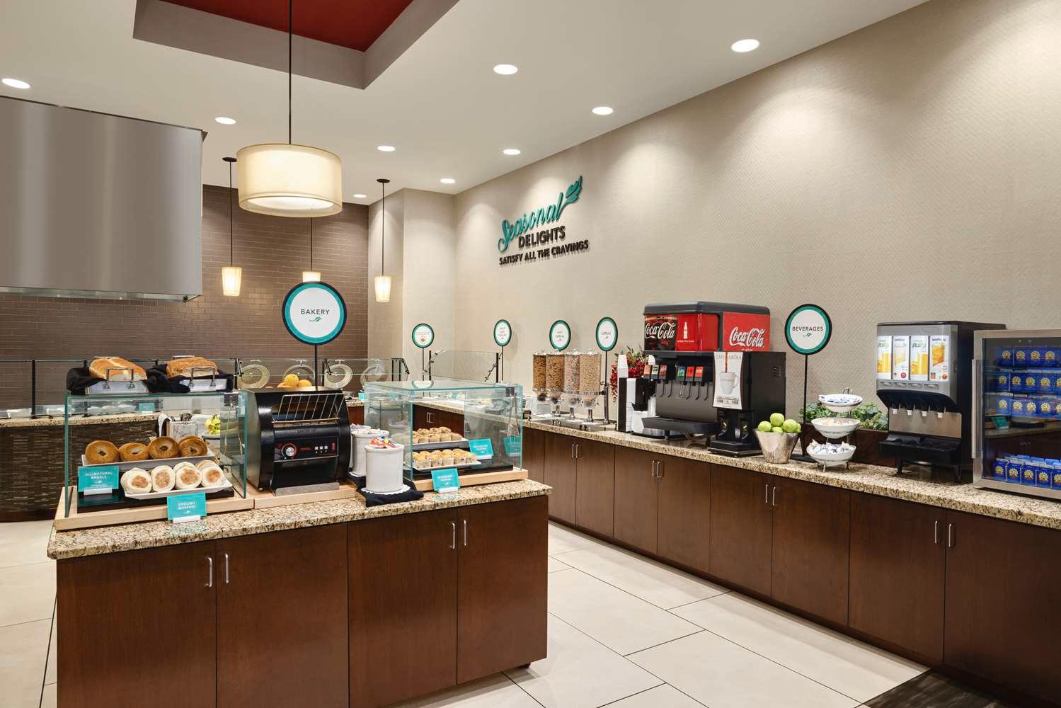 restaurant cafeteria