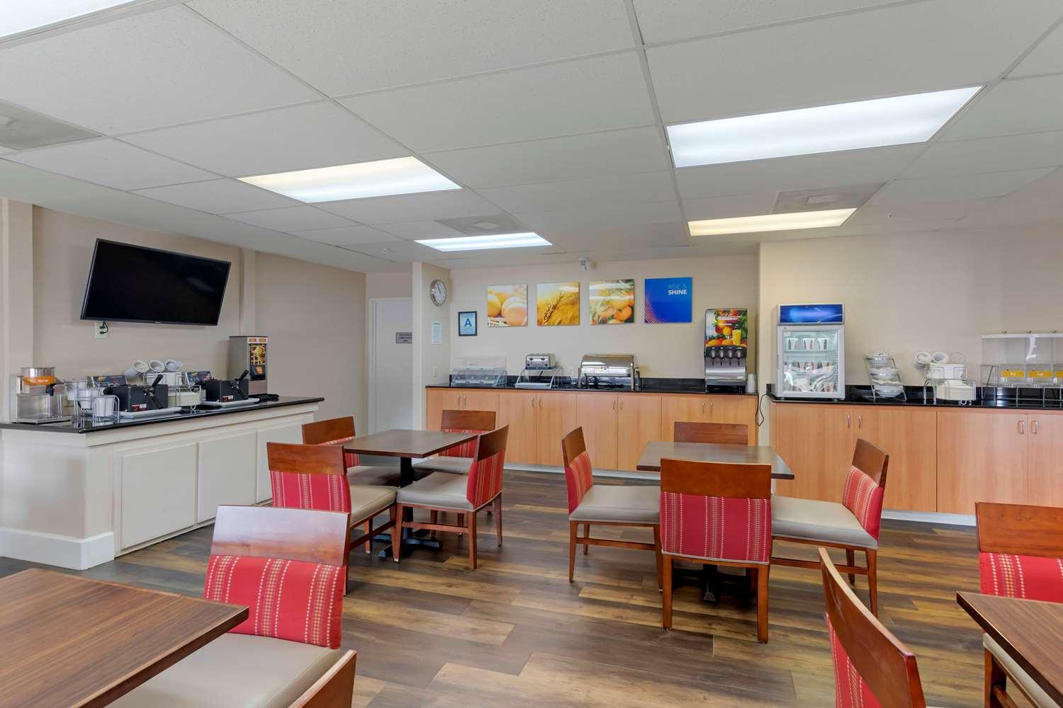 restaurant cafeteria