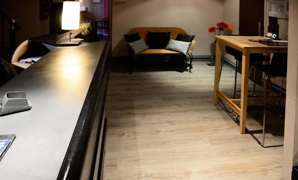 lounge