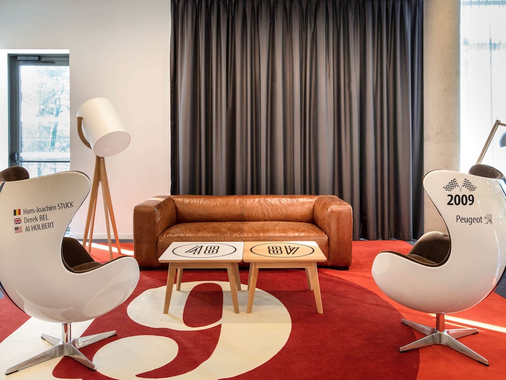 lounge