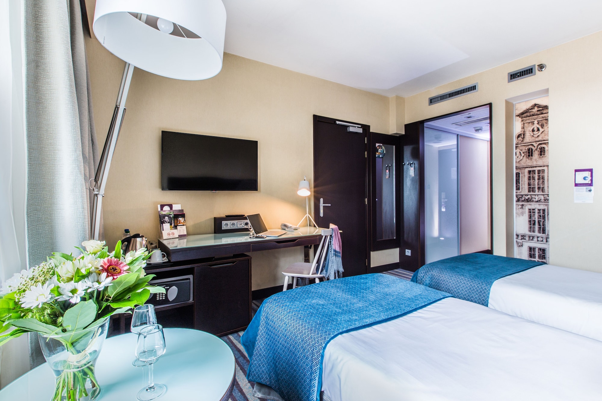 rooms