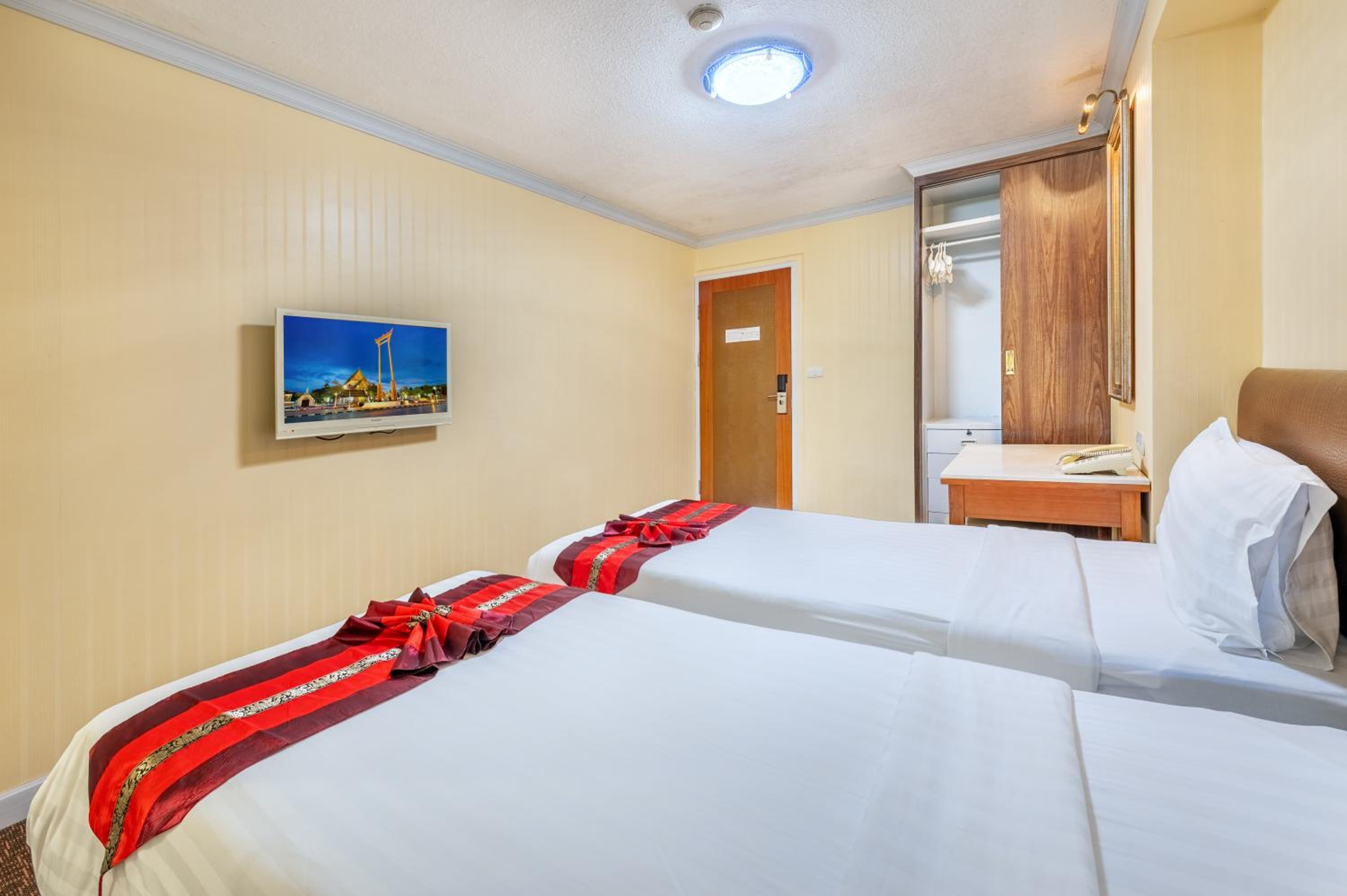 rooms