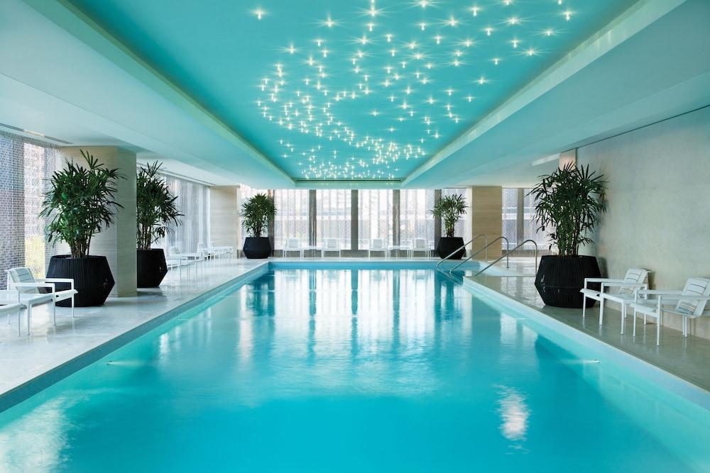 swimming pool spa