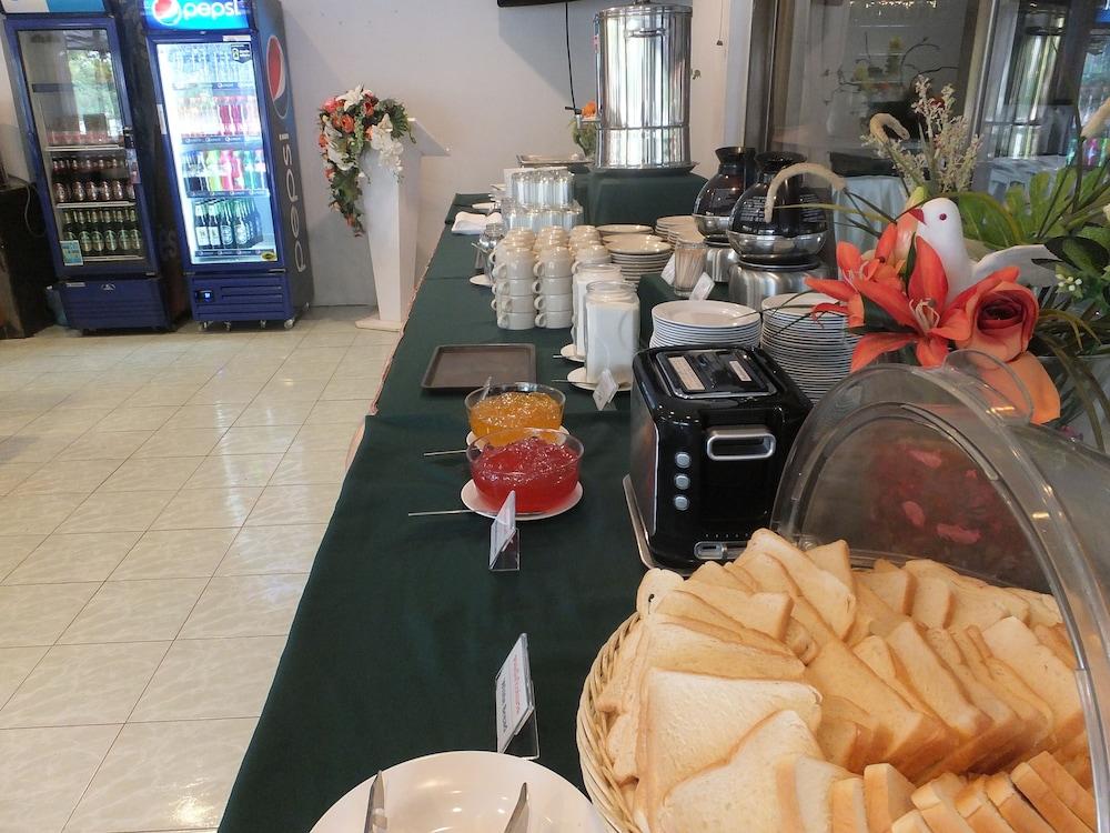 restaurant-cafeteria