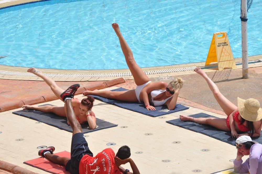 swimming pool spa