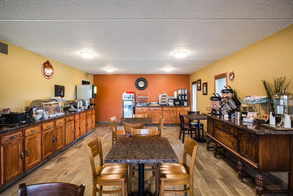 restaurant-cafeteria
