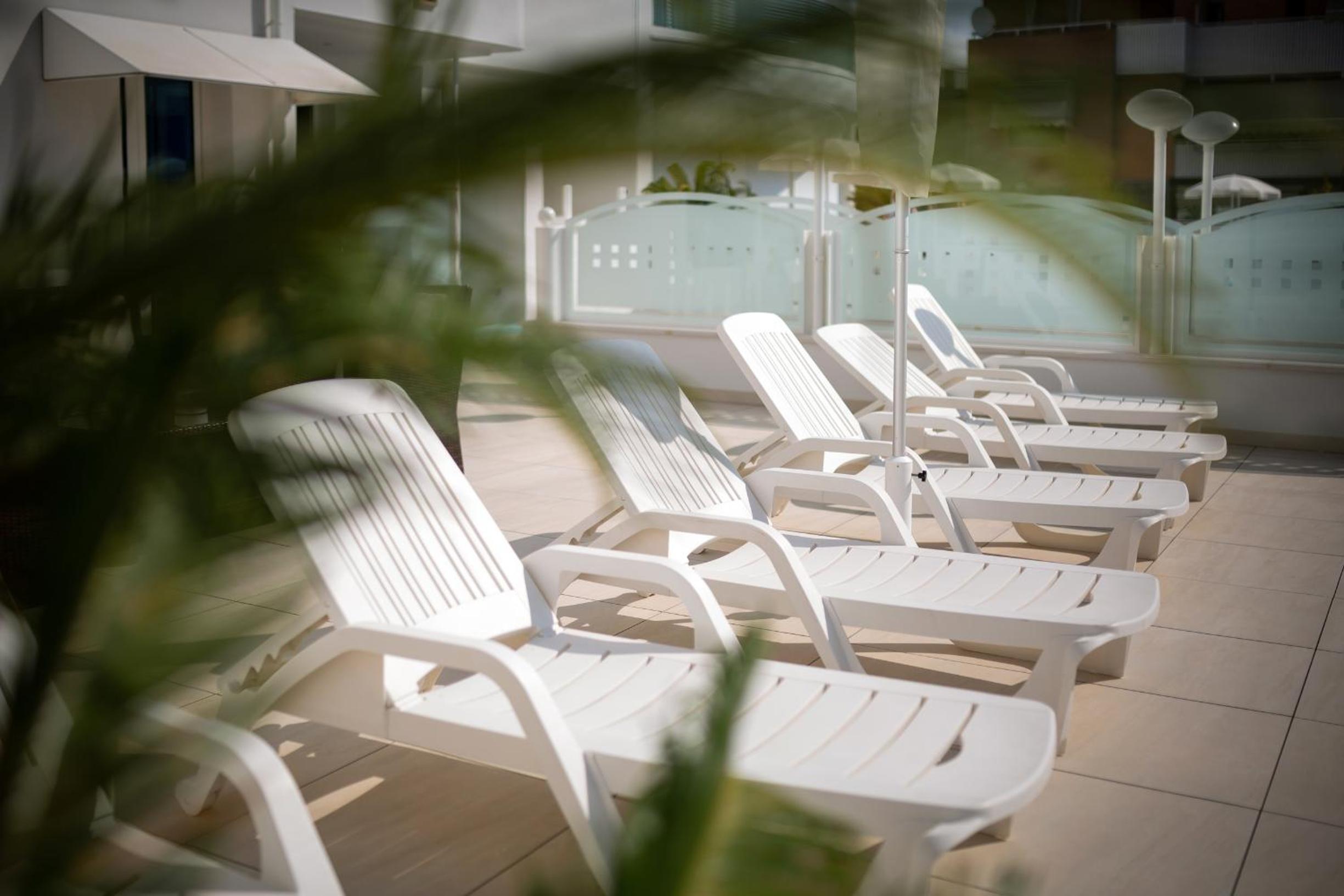 swimming pool spa