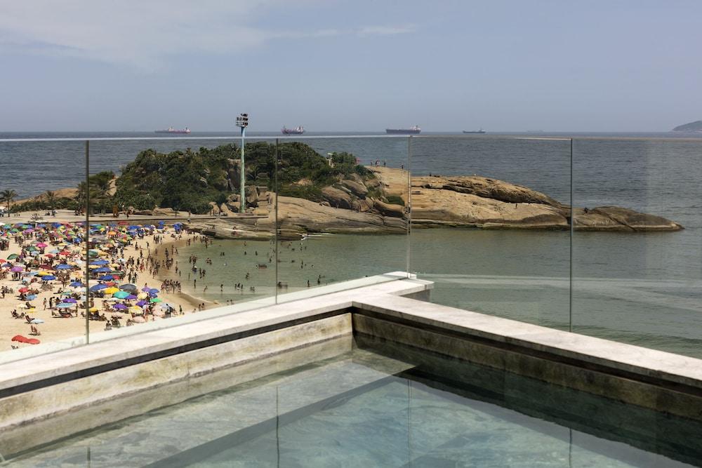 swimming pool spa
