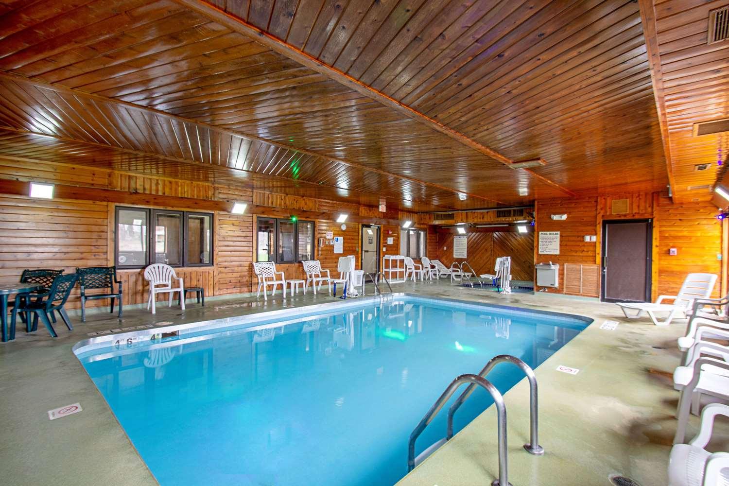 swimming pool spa
