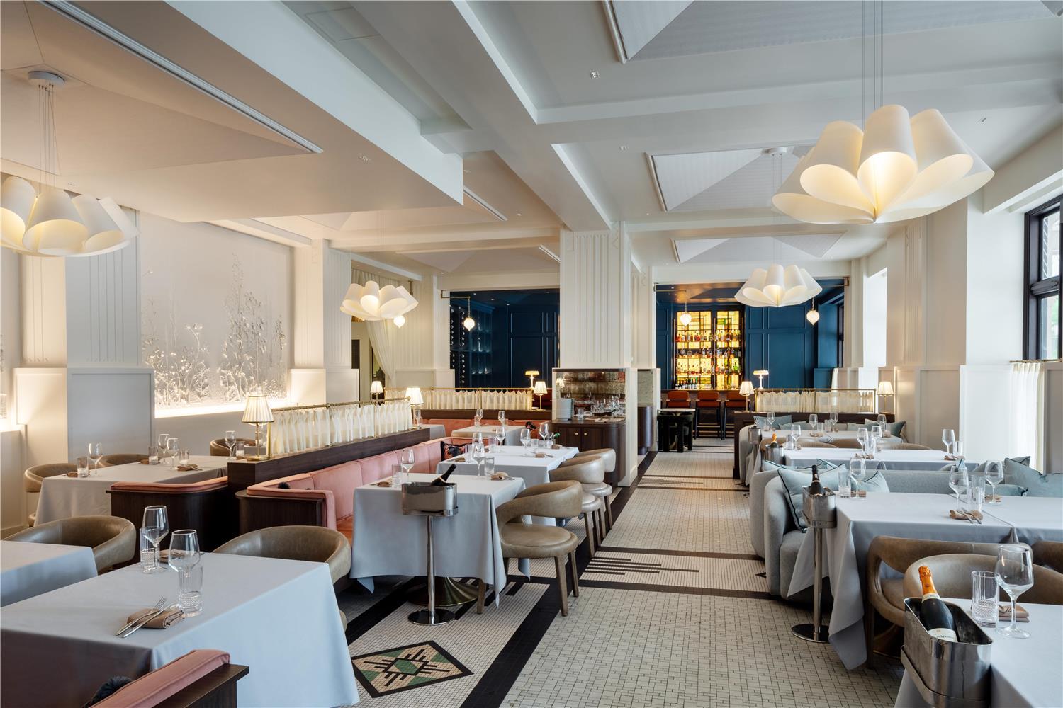 restaurant cafeteria