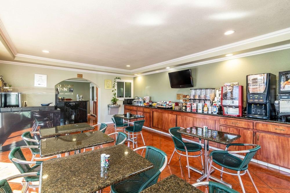 restaurant-cafeteria