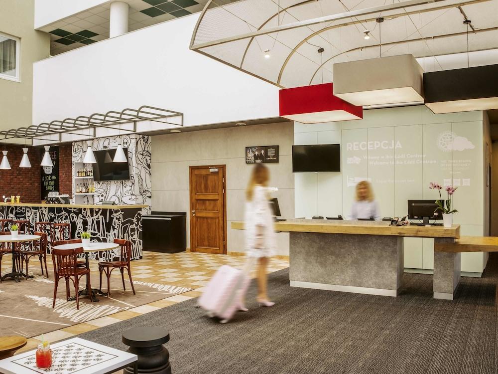 lobby
