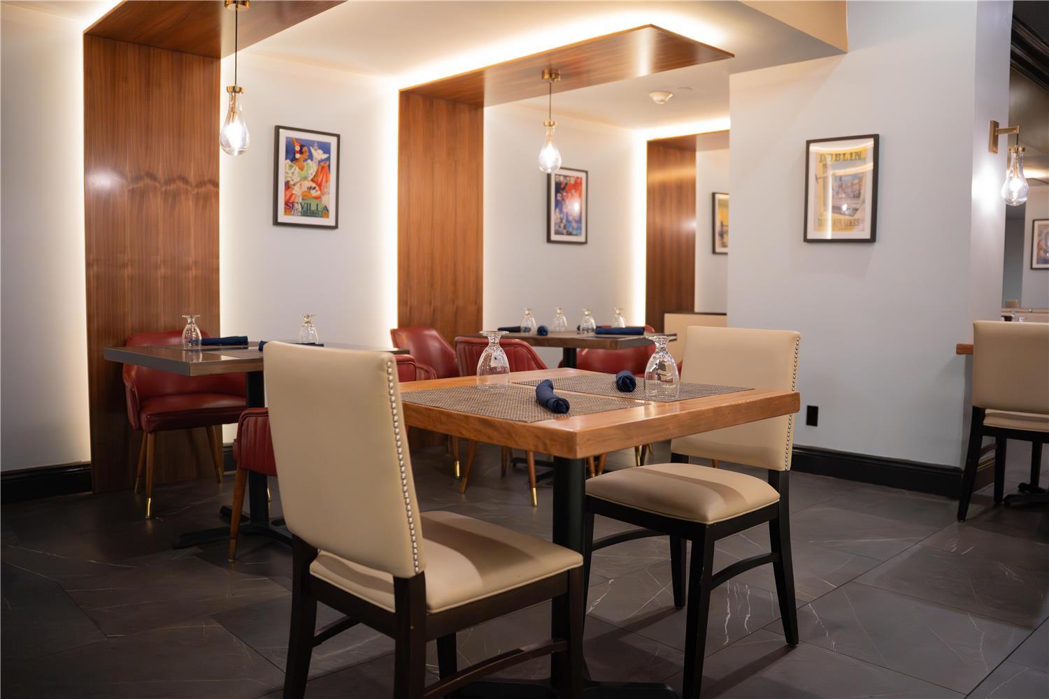 restaurant cafeteria