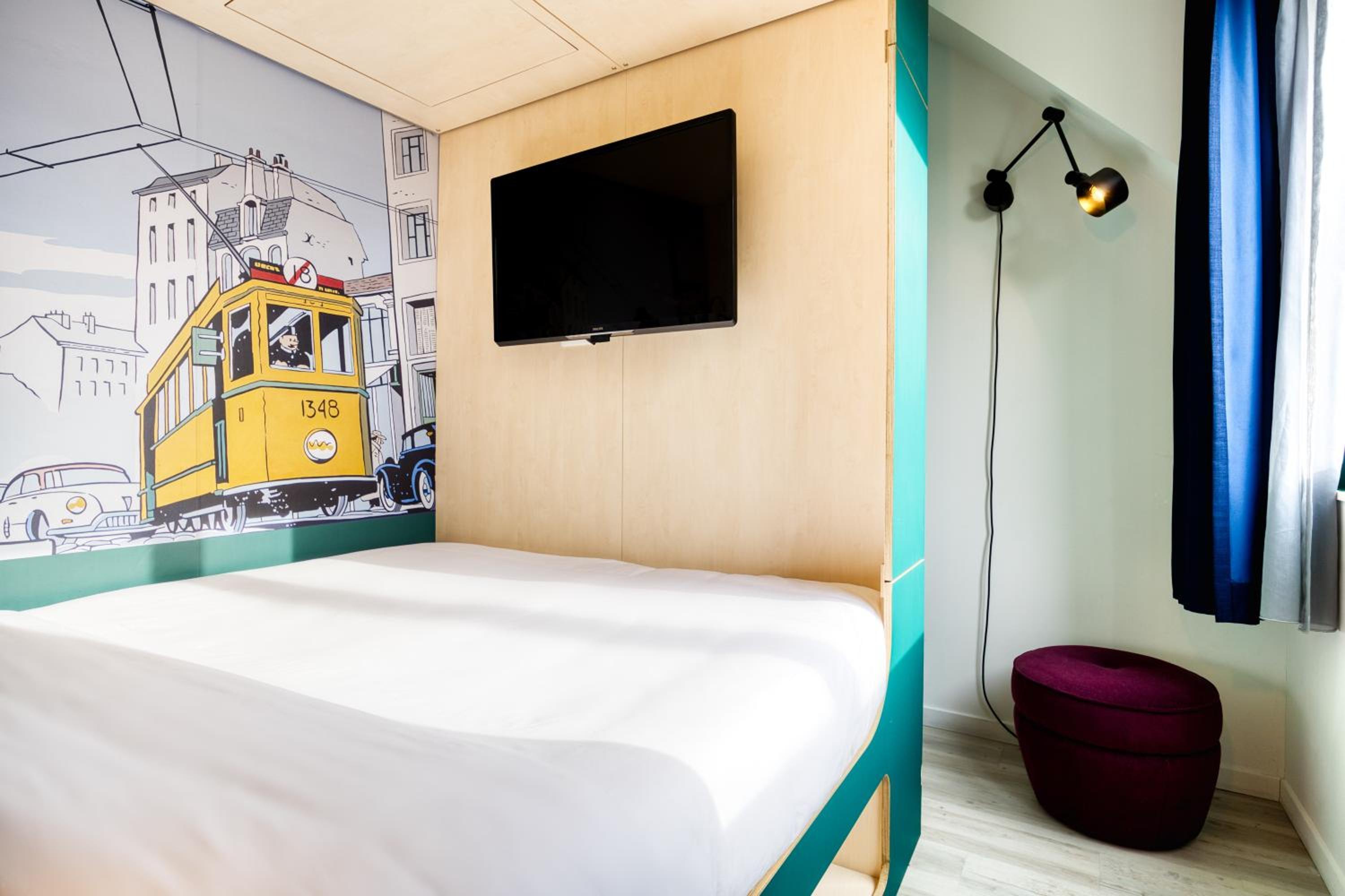 rooms