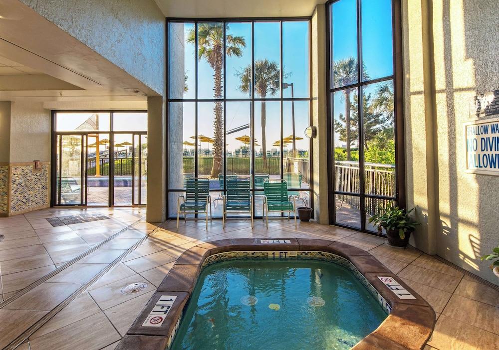 swimming pool spa