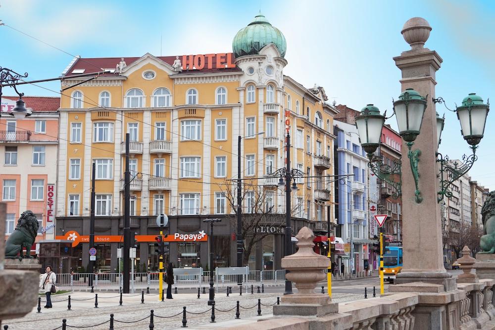 hotel