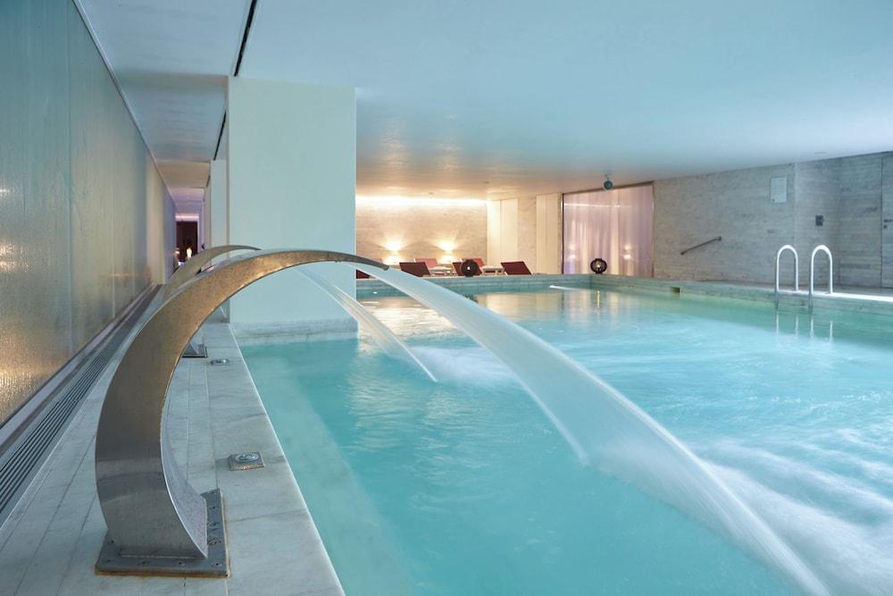 swimming pool spa