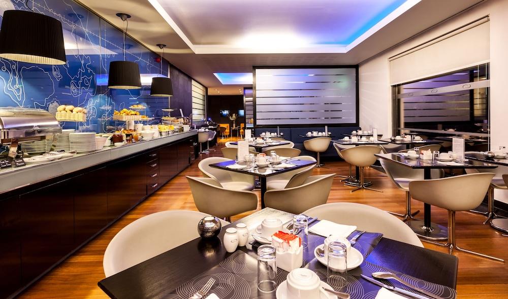 restaurant-cafeteria
