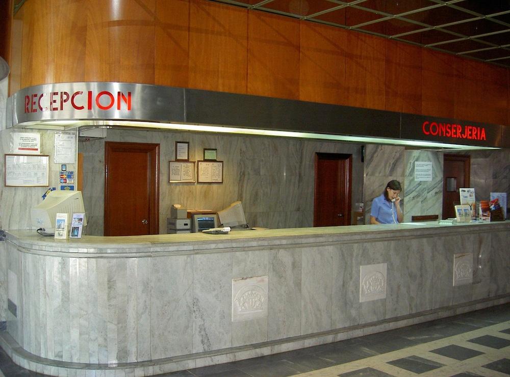 lobby