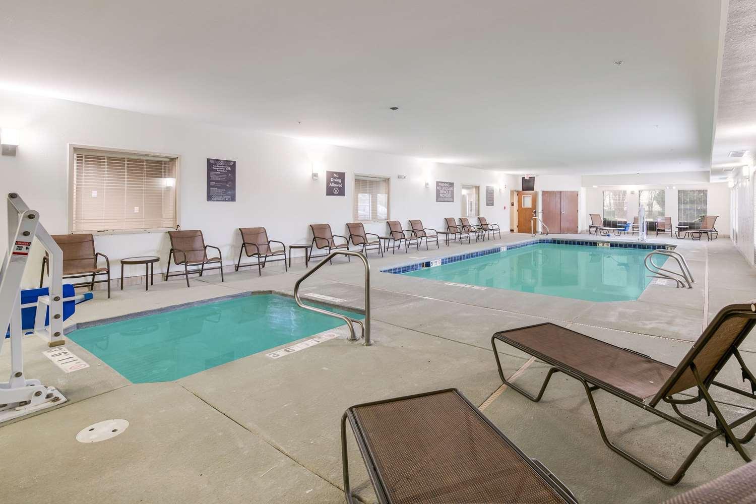 swimming pool spa