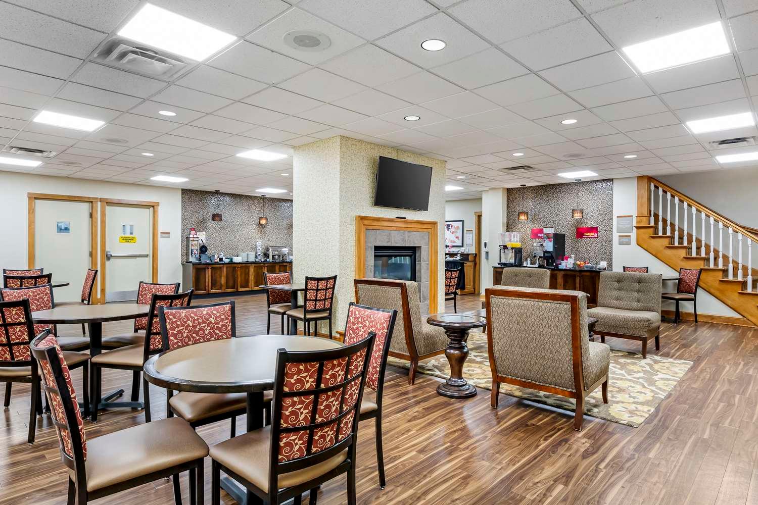 restaurant cafeteria