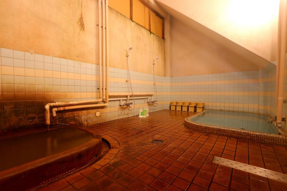swimming pool spa