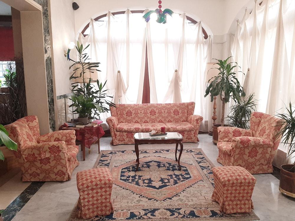 lobby