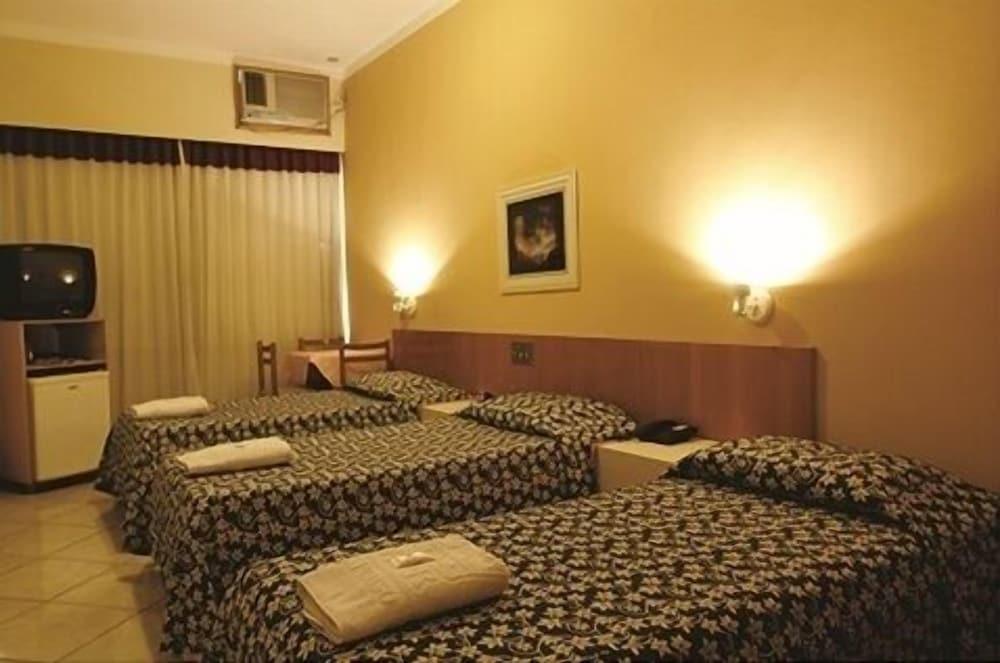 swimming pool spa