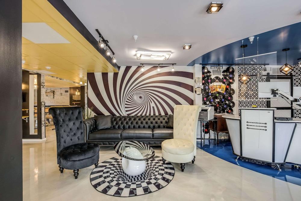 lobby